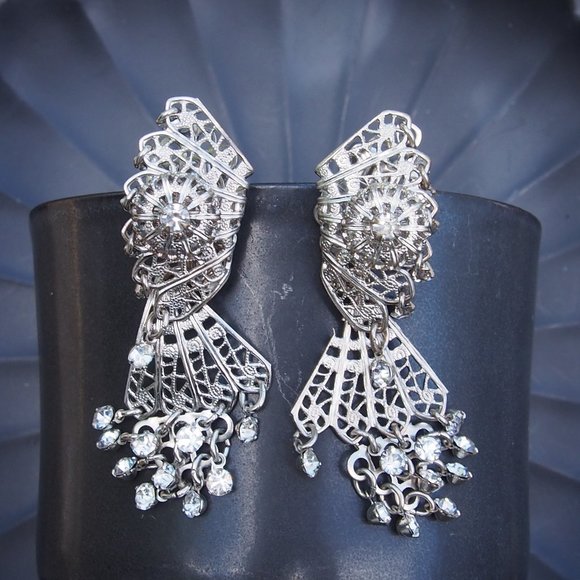 Jewelry - Rhinestone Filigree Earrings! Mix/match 3/$15!